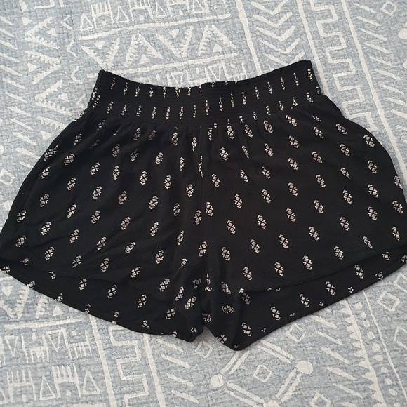 Mossimo Supply Co. Pants - MOSSIMO